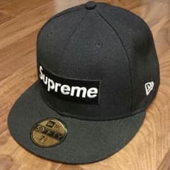 Supremeキャップのサムネイル