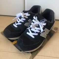 ニューバランス スニーカー 574のサムネイル