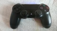 PS4 本体のサムネイル
