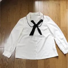 リズリサ トゥララ ブラウスのサムネイル