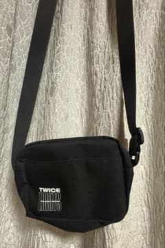 即購入可！【TWICE】LIGHTS ショルダーバッグのサムネイル