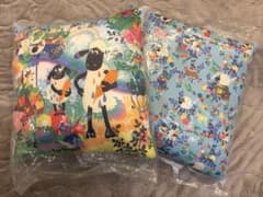 ⭐︎週末値引⭐︎ひつじのショーン×ホラグチカヨクッション（虹色の牧場） 2種セット