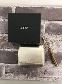 アルビオン ゴールド 財布 チャーム付き アルビオンクラブのサムネイル