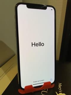 iPhone X Silver 256 GB SIMフリーのサムネイル
