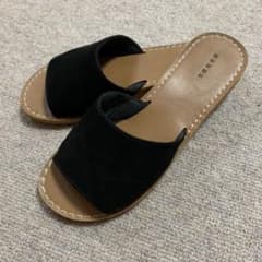 限定値下げ フラットサンダルのサムネイル