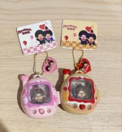 新品未使用 たまごっちモンチッチ 光るキーホルダー 2点セット おまけ