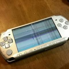 銀様専用psp3000　ジャンクのサムネイル