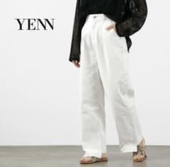 【YENN】イエン　ハイライズ タックワイドデニム WHITE 40のサムネイル
