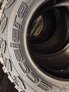 M/T-01 185/85R16 LT オフロードタイヤ 4本セット 4個口発送 最終お値引き!!M/T-01 185/85R16 LT オフロード 4個口発送 - メルカリ