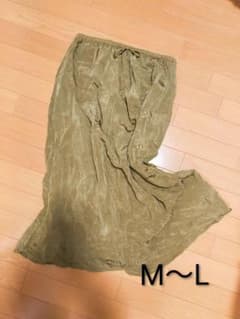 【美品】H&M ミモレ丈 ロングスカート オリーブグリーン M〜Lサイズ相当のサムネイル