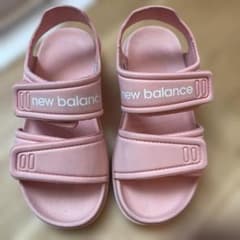 New Balance ピンク サンダル 18.0 (US 11.5)のサムネイル