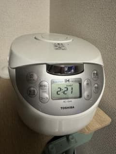 炊飯器 TOSHIBA RC-10HK(W)のサムネイル