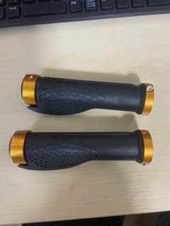 自転車グリップハンドルグリップ滑り防止バーテープのサムネイル