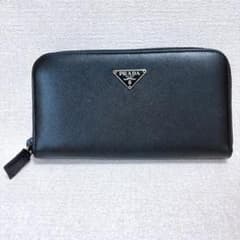未使用級✨PRADA プラダ　M506A 三角ロゴ　サフィアーノ　長財布　黒 PRADA プラダ M506A サフィアーノ ラウンドファスナー長財布 黒 美品