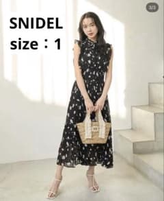 [미품]Sustainable20주년 프린트 원피스 SNIDEL 꽃무늬｜M