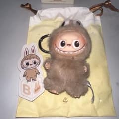 POP MART イニシャルラブブ Bのサムネイル