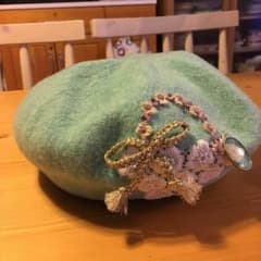 ベレー帽のサムネイル