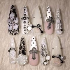 No.49 現品 即購入⭕️ネイルチップ ニュアンス シズニルック ウィッシュコアのサムネイル