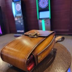 全知全能専用 栃木レザーヌメ革ダーツケースカバー(腰掛けトーナメント