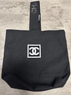 のぼさん様専用 CHANEL ブラック トートバッグ キャンバス ノベルティのサムネイル