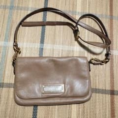 MARC BY MARC JACOBS ブラウンショルダーバッグのサムネイル