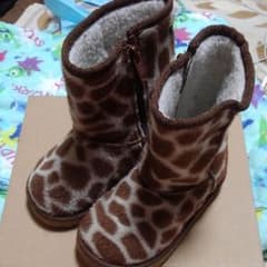 ムートンブーツ　16cmのサムネイル