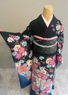 期間限定お値下げ 振袖フルセット 緑 ブルー ピンク 個性的 - メルカリ