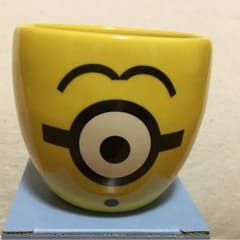 ミニオン大脱走カフェ 限定カップのサムネイル