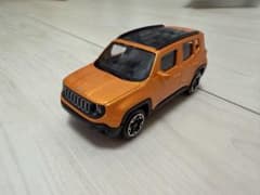 ジープ レネゲード Bburgo Street Fire 1/43 ミニカーのサムネイル