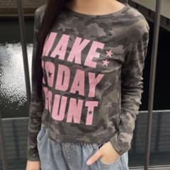 ビッグロゴテレコトップス 長袖 迷彩柄のサムネイル