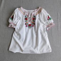 ハンガリー刺繍ブラウス カロチャ刺繍 ハンドメイド 古着 キッズ 民族