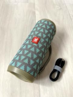 JBL FLIP4 ワイヤレススピーカーのサムネイル