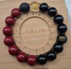 レッド＆ブラック ビーズブレスレット 18cm オブシディアン メノウ 貔貅のサムネイル