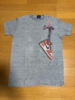 NIKE 80’s肩掛けTシャツ グレー Sサイズのサムネイル