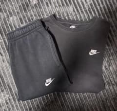 粂*梓様 NIKEセットアップ黒のサムネイル