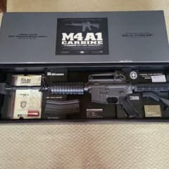 WPC.公安局刑事課1係様専用東京マルイ M4A1カービン 18歳以上のサムネイル