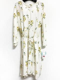 新品 花柄 シャツワンピース LL アイボリー ガウン 羽織り レーヨン 春夏のサムネイル