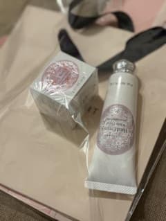 JILLSTUART ハンドクリーム リップマスク セット