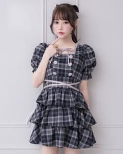 ☆専用☆ Pium クロスベルト半袖ティアードミニワンピース - メルカリ