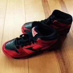 MIZUNOバスケットシューズのサムネイル