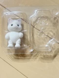 シルバニアファミリー　ラテネコあかちゃんのサムネイル