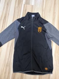 法政大学　サッカー　PUMA ジャージセット Mサイズ 19番のサムネイル