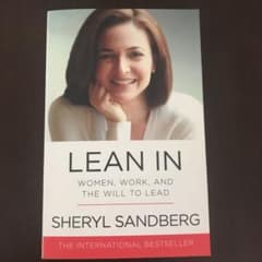 英語版です　LEAN IN(リーン・イン) 女性、仕事、リーダーへの意欲のサムネイル
