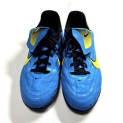 NIKEナイキサッカーシューズ24㎝のサムネイル