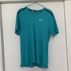 NIKE ナイキ Tシャツのサムネイル