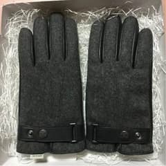 【新品・未使用】GLOVESのタッチスクリーン対応手袋のサムネイル