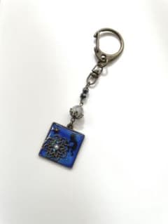 お値下げ✳︎ココペリと天然石のキーチャーム［キーホルダー］のサムネイル
