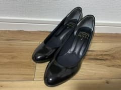 ダイアナ　パンプス エナメル　ブラックのサムネイル