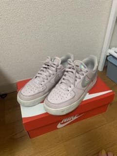 af1 ナイキのサムネイル