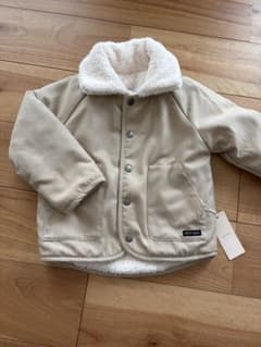 新品⭐︎ボアジャケット ベージュ キッズ 110のサムネイル
